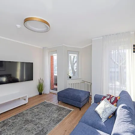 Riverfront 1bd Old Town By Hostlovers * Κάουνας