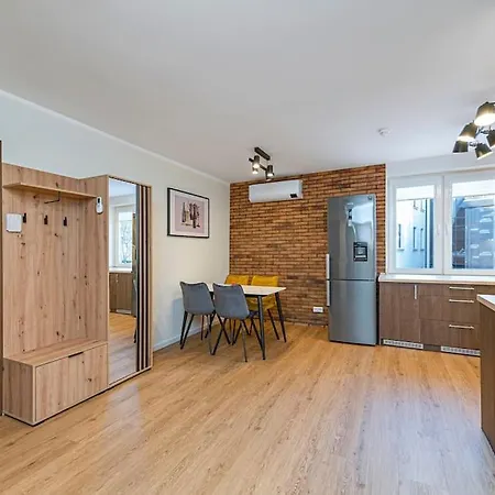 Riverfront 1bd Old Town By Hostlovers Apartment