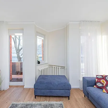 Apartment Riverfront 1bd Old Town By Hostlovers Kaunas