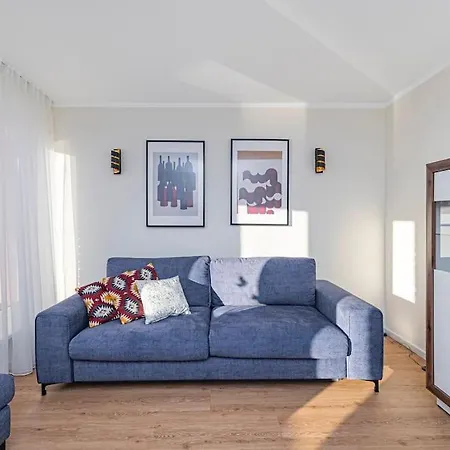 Riverfront 1bd Old Town By Hostlovers * Kaunas