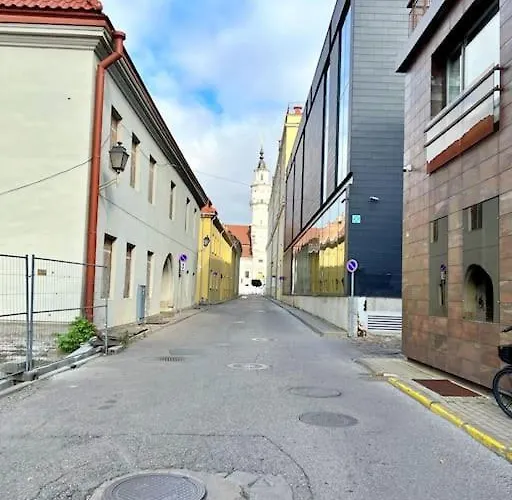 Appartement Riverfront 1bd Old Town By Hostlovers